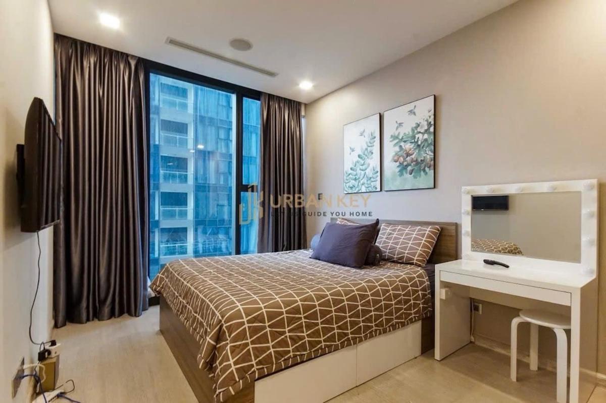 Vinhomes,Ton Duc Thang, Ben Nghe, District 1, Hcmc